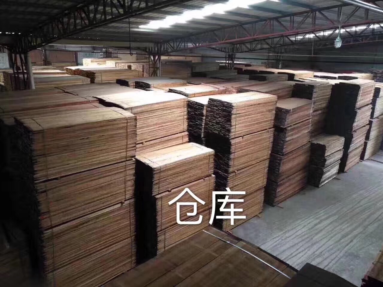 黃金胡桃木5.0-6.0到貨，顏色大美，極受歡迎。各位老板趕緊來下訂單咯。